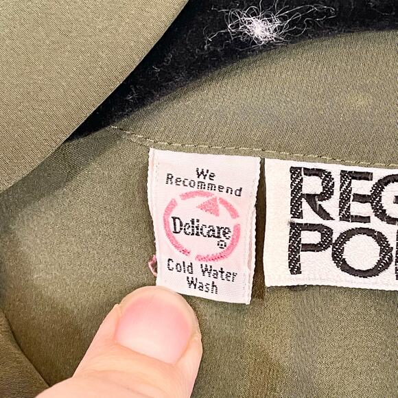 VINTAGE Regina Porter Shirt Womens 4 Green Collared Long Sleeve Concealed Button - Picture 8 of 9